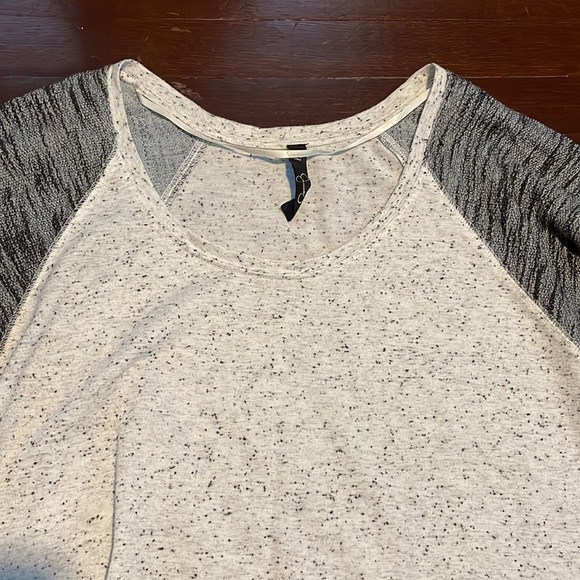 Women's Jessica Simpson Long Sleeve Top Large - Picture 2 of 13